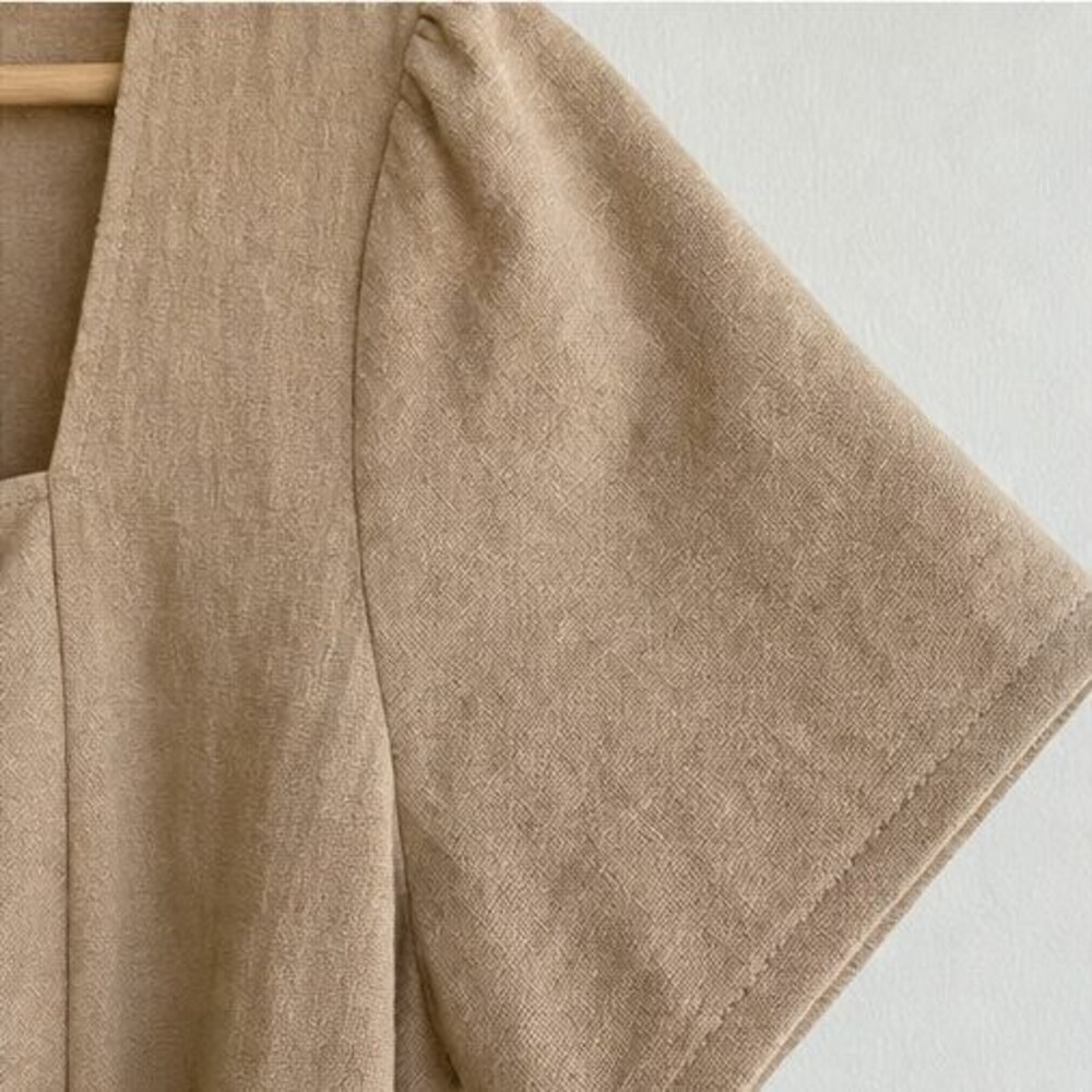 Camel Smocked Top - Picture 5 of 6